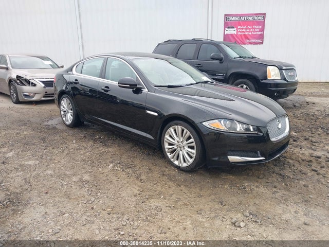 2012 JAGUAR XF SAJWA0HB2CLS21584 Photo 0