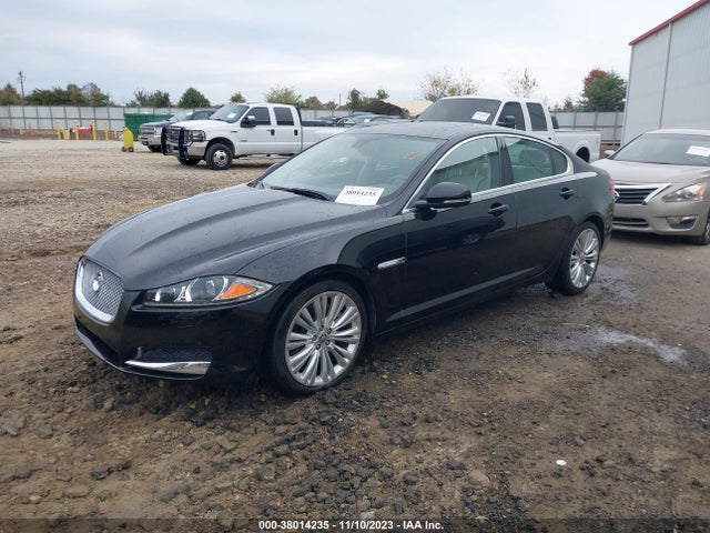 2012 JAGUAR XF SAJWA0HB2CLS21584 Photo 1