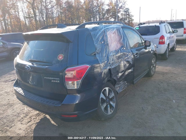 Subaru Forester 2.5i Premium 2017 JF2SJAEC7HH454162 Image 3