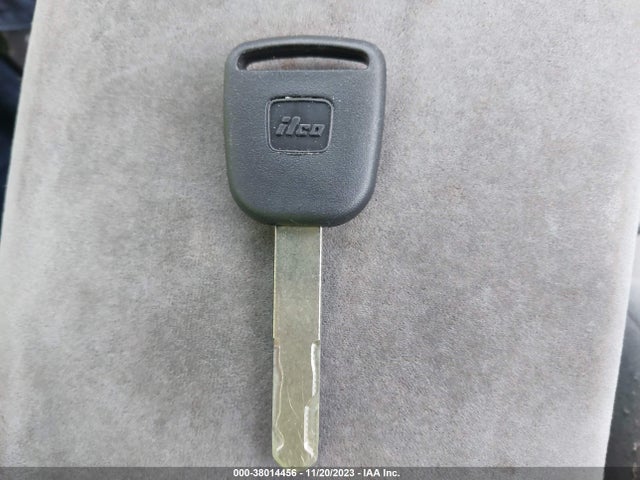 2003 HONDA ACCORD 2.4 LX VIN: 1HGCM56393A035006