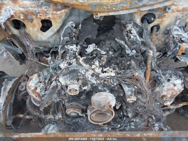 1GTV9BED6KZ360083 GMC Sierra 1500 Sle