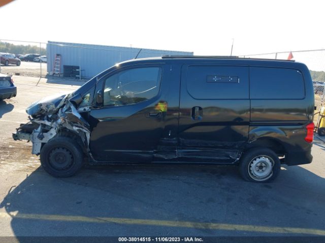 3N6CM0KN4FK728011 Nissan Nv200 S