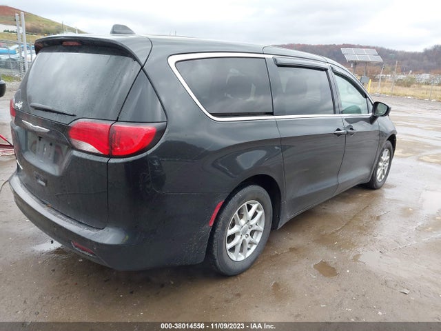 2C4RC1DGXHR832510 Chrysler Pacifica Touring