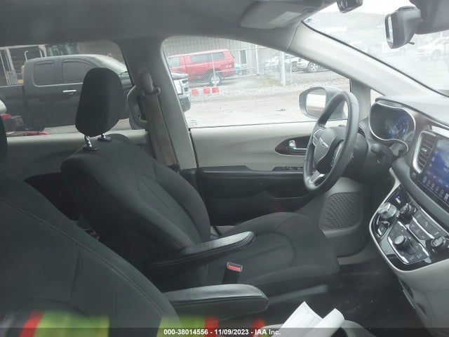 2C4RC1DGXHR832510 Chrysler Pacifica Touring