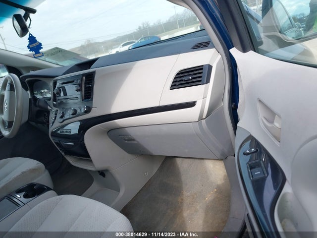 2012 TOYOTA SIENNA LE V6 8 PASSENGER VIN: 5TDKK3DC1CS239311