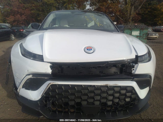 Fisker Ocean One 2023 VCF1ZBU2XPG004804 Image 13