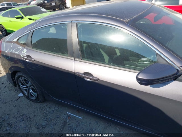 2018 HONDA CIVIC LX VIN: 2HGFC2F50JH572006