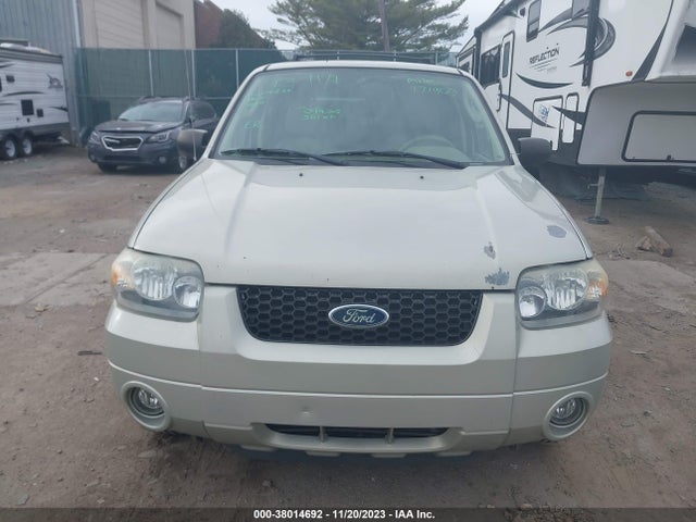 2005 FORD ESCAPE LIMITED VIN: 1FMYU941X5KA24912