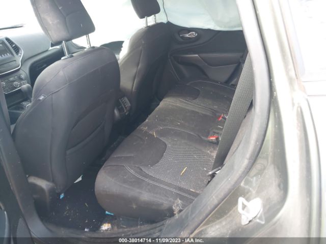 2019 JEEP CHEROKEE 1C4PJLCB7KD266007 Photo 7