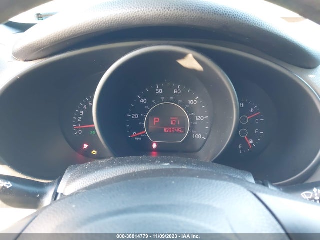 KIA Soul 2017 KNDJN2A2XH7440814 Image 7