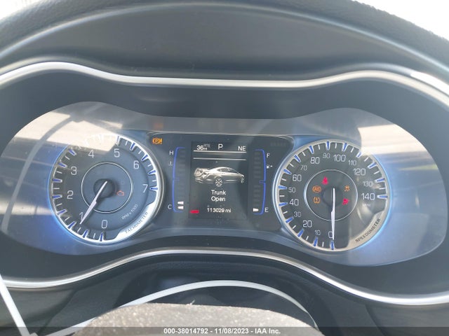 Chrysler 200 Limited 2015 1C3CCCAB8FN531226 Image 7