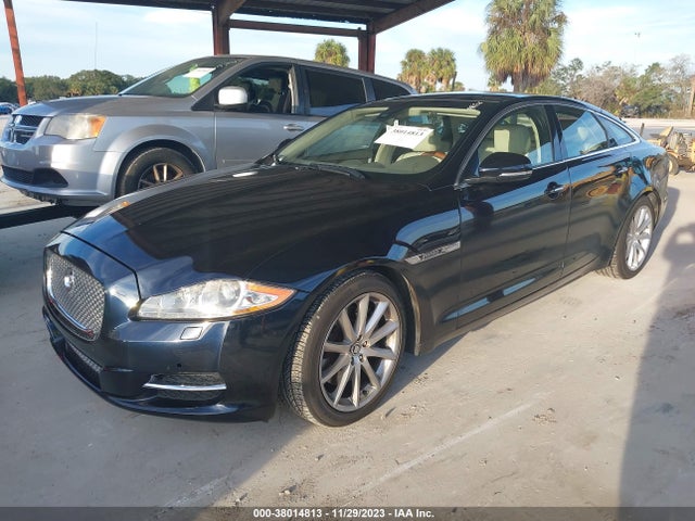 2012 JAGUAR XJ SAJWA1CB3CLV30638 Photo 1
