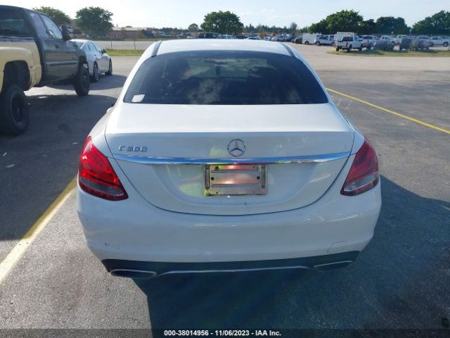 55SWF4JB2GU146250 Mercedes-Benz C-class C 300