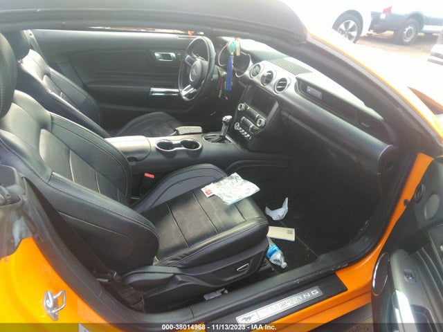 Ford Mustang Ecoboost Premium 2018 1FATP8UH5J5124797 Image 5
