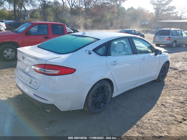 Ford FUSION SE 2019 3FA6P0HD3KR238592 Image 4