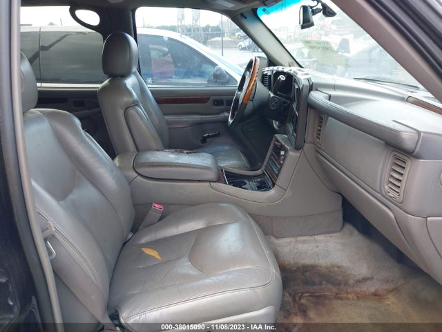 2004 CADILLAC ESCALADE STANDARD VIN: 1GYEC63T54R126775