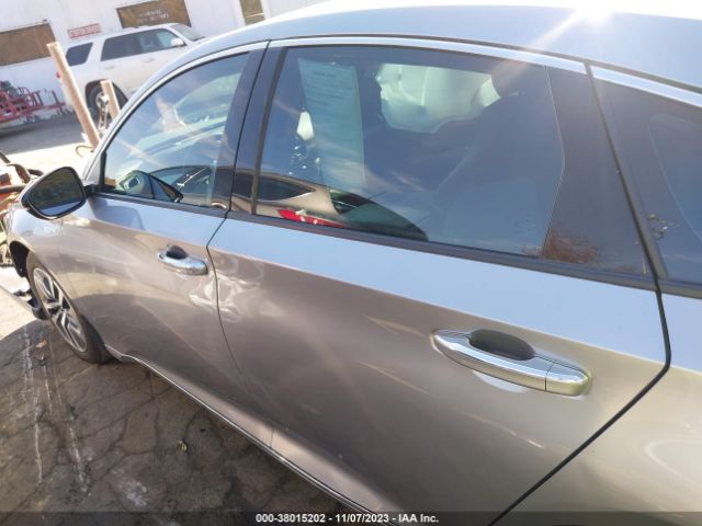 1HGCV3F99LA013674 Honda Accord Hybrid Touring