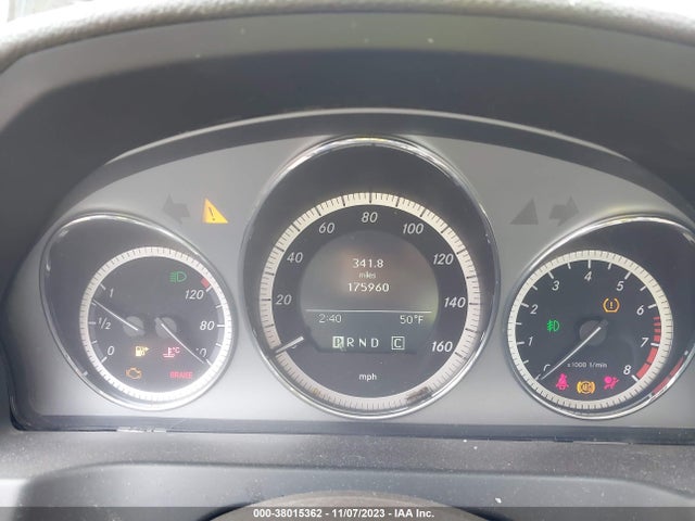 2010 MERCEDES-BENZ C 300 LUXURY/SPORT VIN: WDDGF5EB6AF372273
