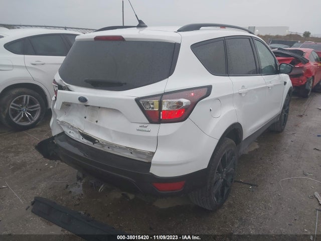 2018 FORD ESCAPE SE VIN: 1FMCU0GDXJUD43270