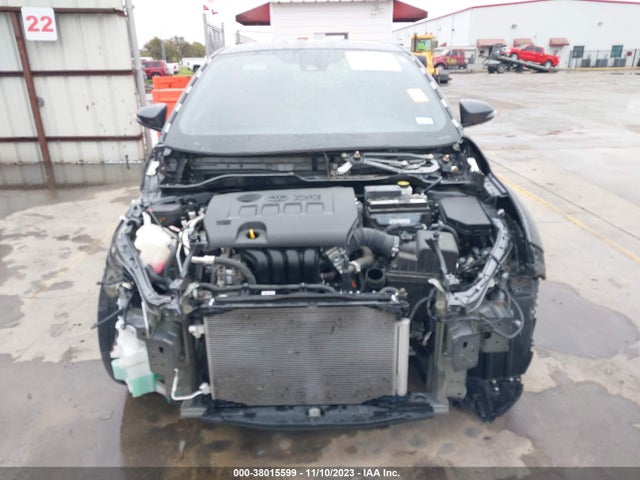 2021 TOYOTA C-HR XLE VIN: NMTKHMBX6MR137528