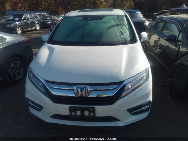 Honda Odyssey Touring 2018 5FNRL6H81JB038660 Image 12