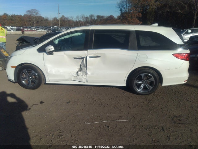 Honda Odyssey Touring 2018 5FNRL6H81JB038660 Image 14