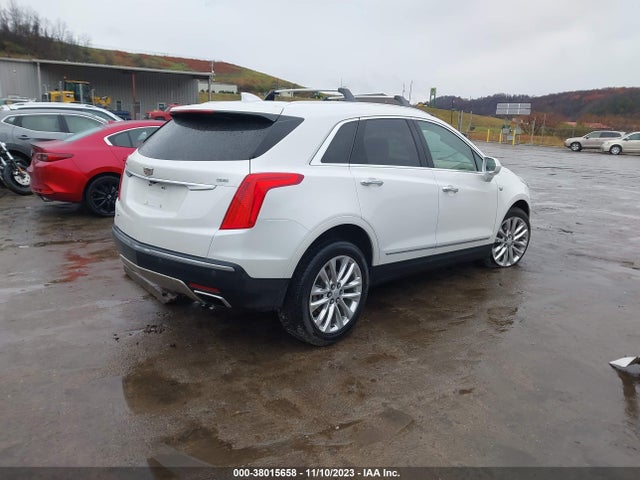 1GYKNFRS4HZ104588 Cadillac Xt5 Platinum