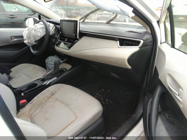 2021 TOYOTA COROLLA LE VIN: JTDEPMAE5MJ137406
