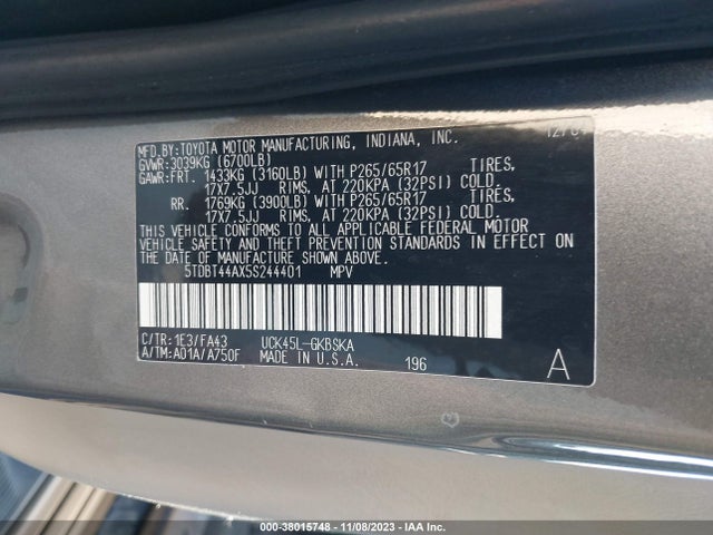 2005 TOYOTA SEQUOIA SR5 V8 VIN: 5TDBT44AX5S244401