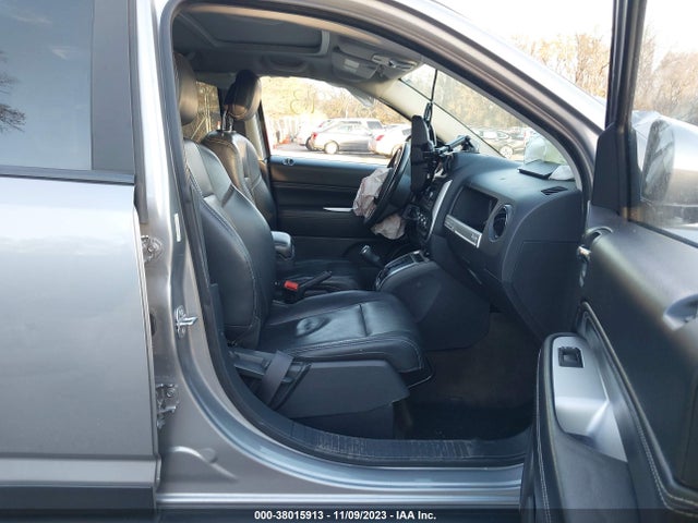 1C4NJCEA2HD130369 Jeep Compass High Altitude Fwd