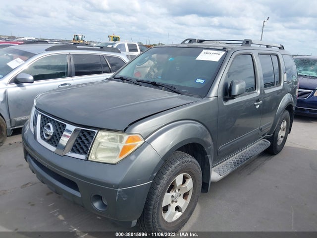 2005 NISSAN PATHFINDER SE VIN: 5N1AR18U75C786792