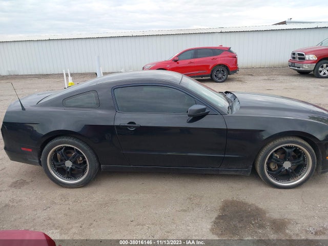 2014 FORD MUSTANG V6 VIN: 1ZVBP8AM6E5334514
