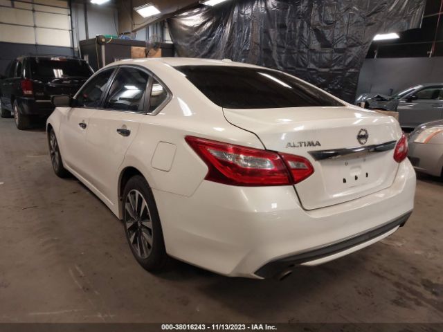 1N4AL3AP2HC118138 Nissan Altima 2.5/2.5 S/2.5 Sl