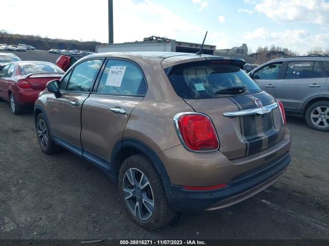 2018 FIAT 500X ZFBCFYAB5JP635141 Photo 2