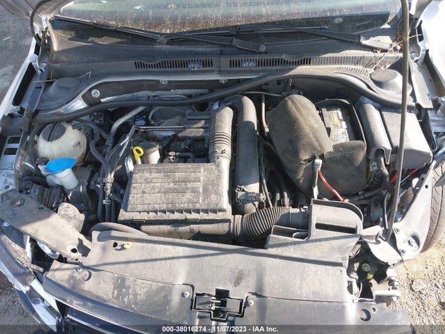 3VWD67AJ9GM240572 Volkswagen Jetta 1.4t Se
