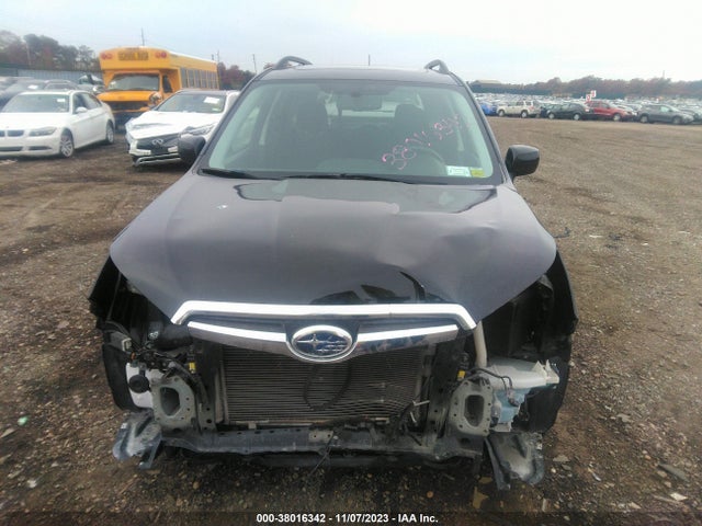 JF2SJADC9FH442402 Subaru Forester 2.5i Premium