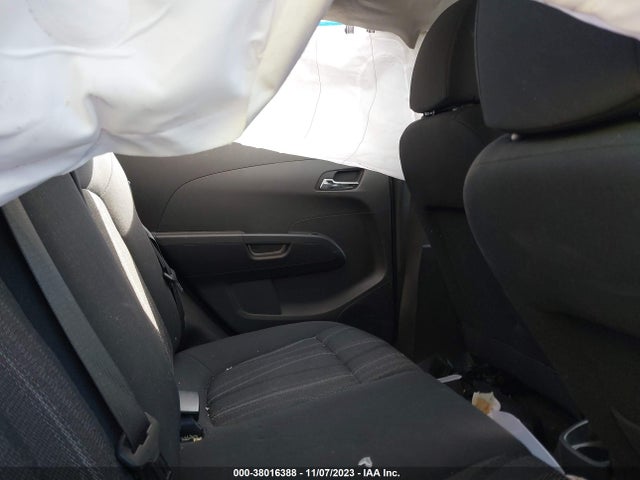 Chevrolet Sonic Lt Auto 2016 1G1JC5SH1G4127184 Image 8