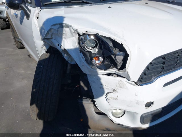 2012 MINI COOPER S COUNTRYMAN WMWZC3C5XCWL84441 Photo 5