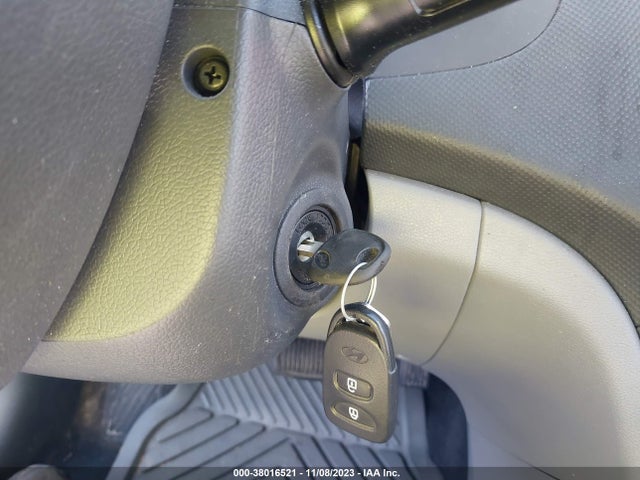 2017 HYUNDAI ACCENT SE VIN: KMHCT4AE7HU243813