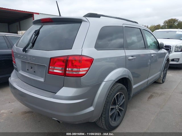 Dodge JOURNEY SE 2018 3C4PDCAB8JT535862 Image 4