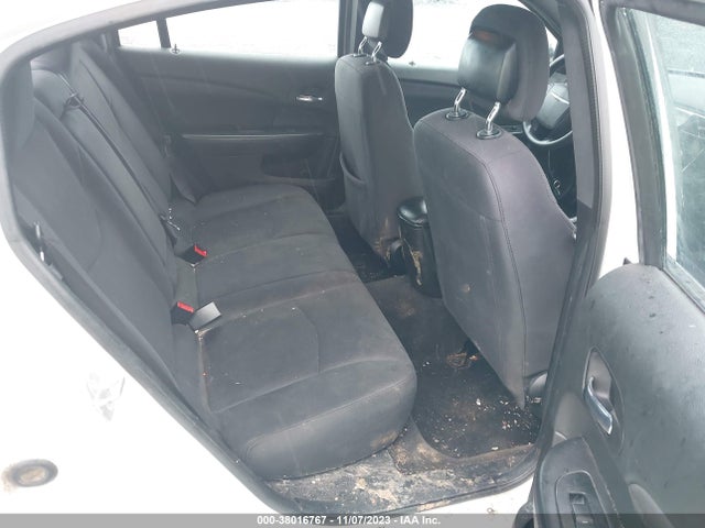Chrysler 200 LX 2014 1C3CCBAB4EN207795 Image 8