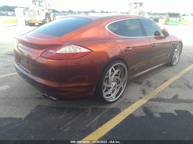 2011 PORSCHE PANAMERA WP0AB2A75BL060895 Photo 3