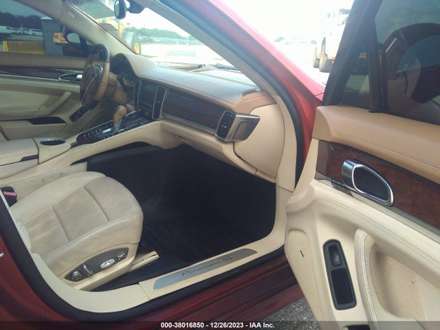 2011 PORSCHE PANAMERA WP0AB2A75BL060895 Photo 4