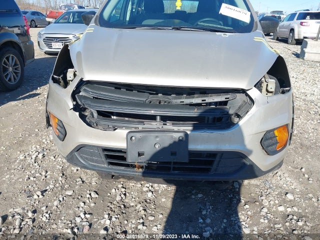 2017 FORD ESCAPE S VIN: 1FMCUOF74HUB53096