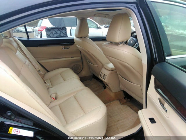 2013 LEXUS ES 350 4DR SDN VIN: JTHBK1GG4D2013239