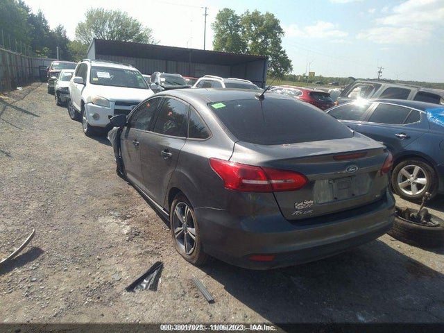 2018 FORD FOCUS SE VIN: 1FADP3F22JL302919