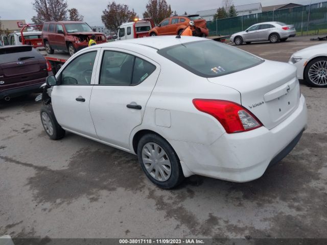 3N1CN7AP5FL815764 Nissan Versa 1.6 S