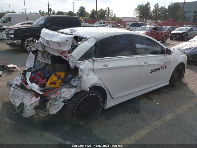 2014 HYUNDAI SONATA GLS VIN: 5NPEB4AC7EH943044