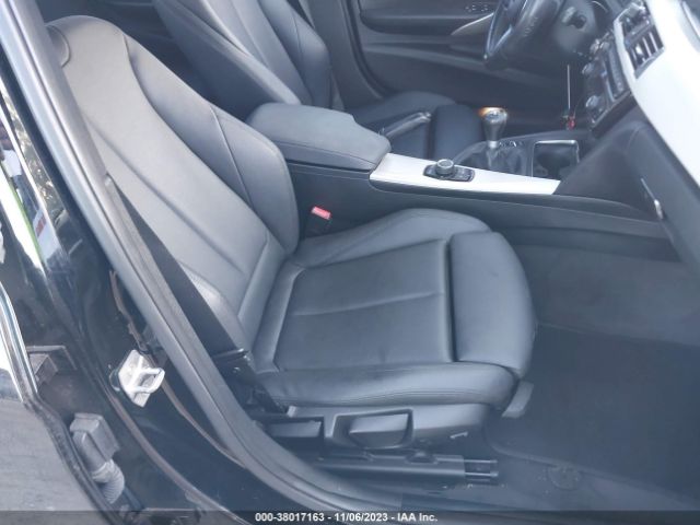 2016 BMW 320I WBA8E1G55GNT72469 Photo 4