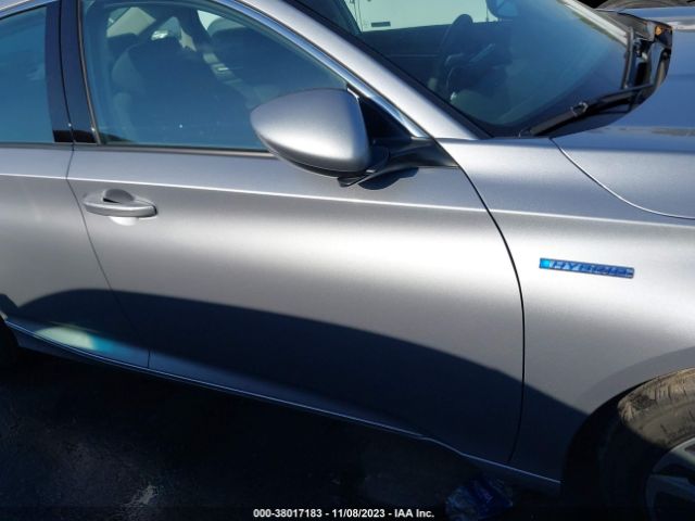 1HGCV3F44JA003572 Honda Accord Hybrid Ex